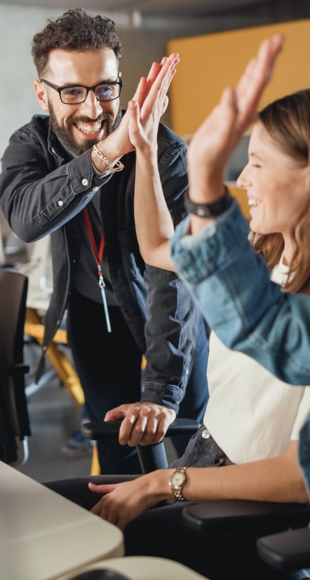 短剧广告主 | 联系我们